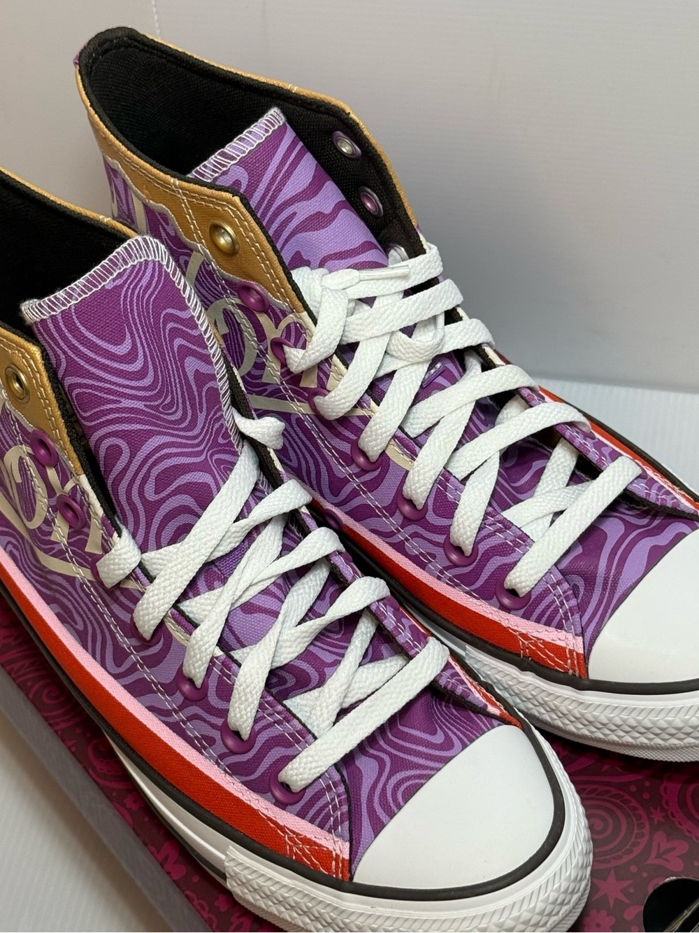 Converse Willy Wonka SWIRL Chuck Taylor HI A08154C RARE! Size 7 Men 9 Women NIB